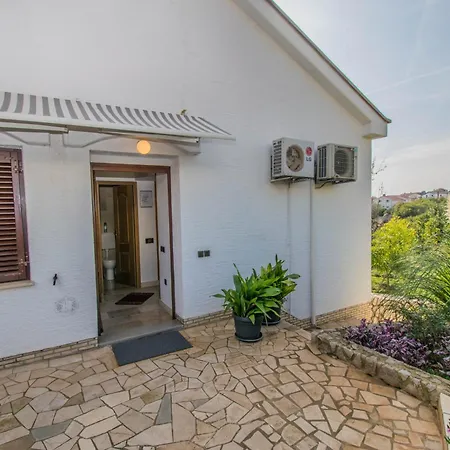 Apartment Grand & Plav In Krk