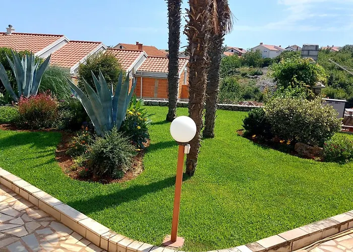 Lägenhet Grand & Plav In Krk Krk Town